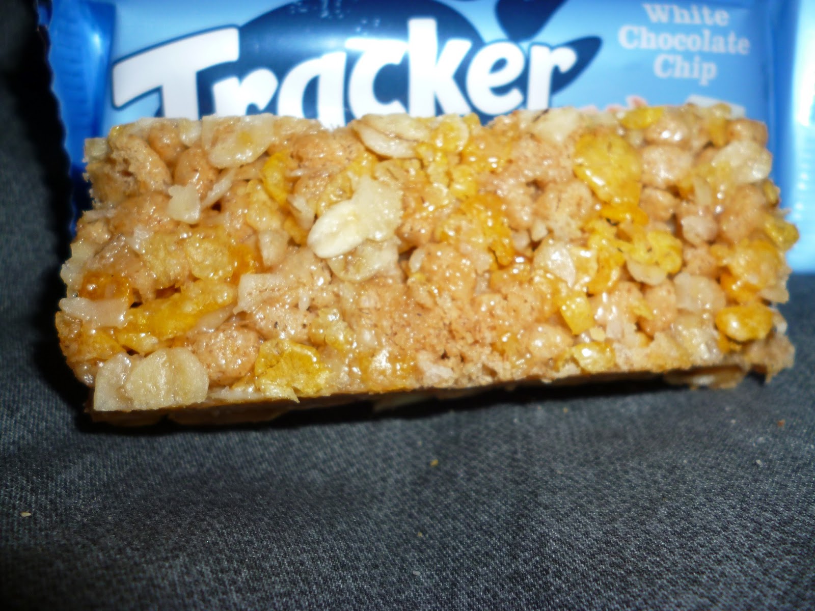 Madhouse Family Reviews White Chocolate Chip Tracker Bars review