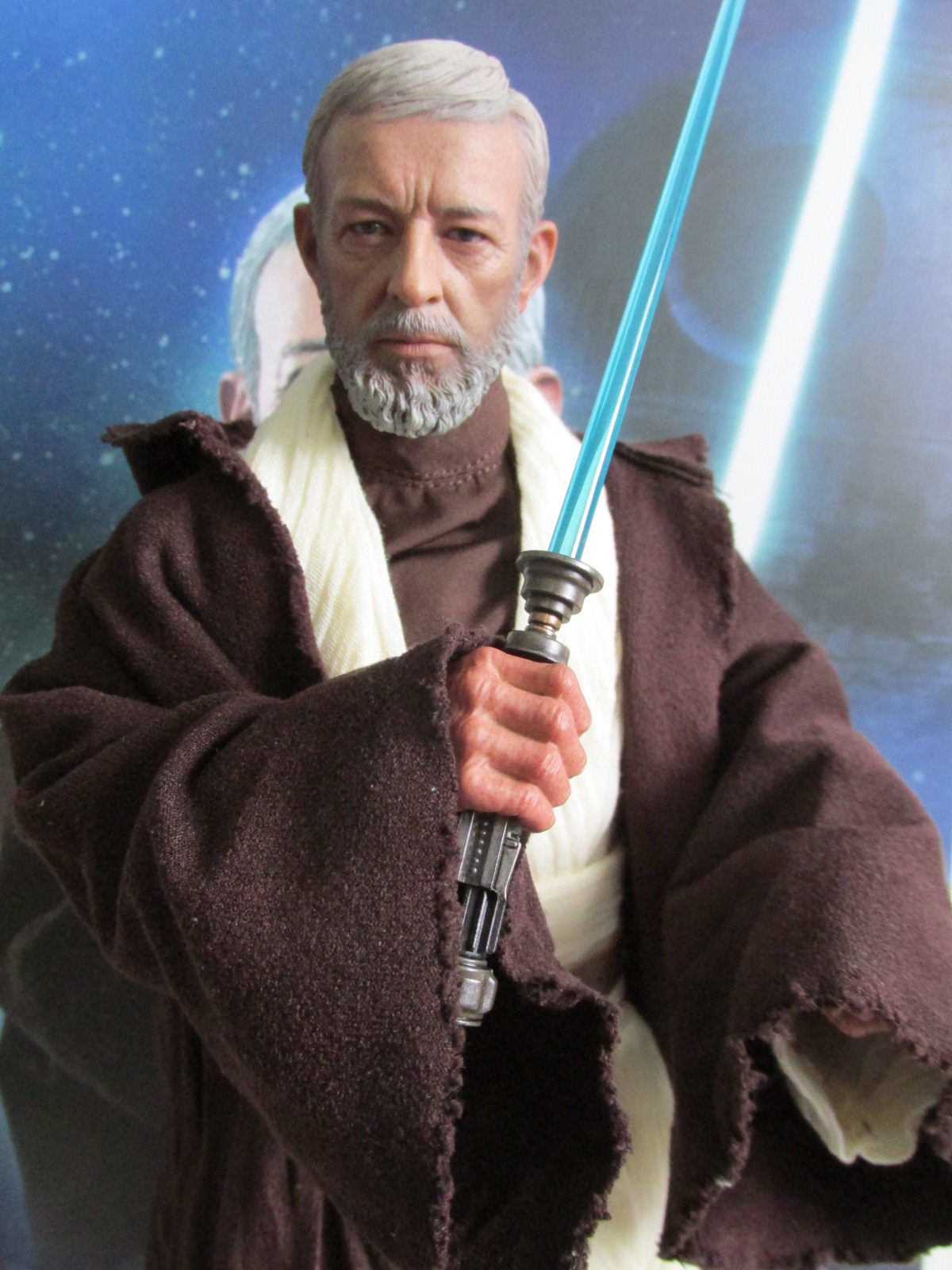 Hot Toys 1/6th Scale Star Wars Episode IV ObiWan Kenobi