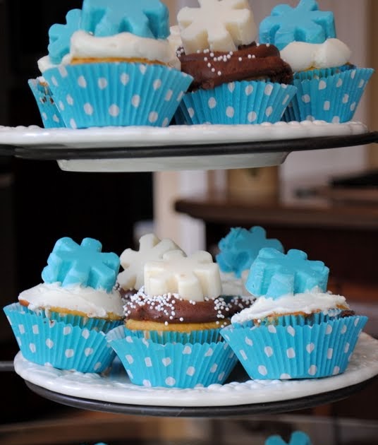 Calico and Cupcakes: A Blogging Autobiography