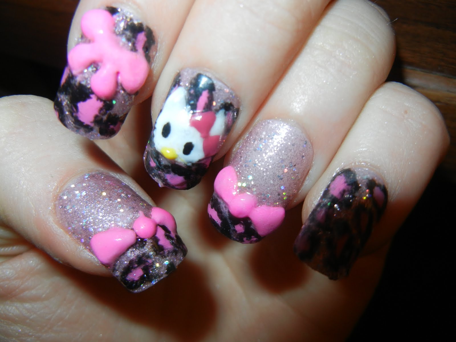 Nails By Leah: New Hello Kitty Nails! 3D bows and hello kitty face 