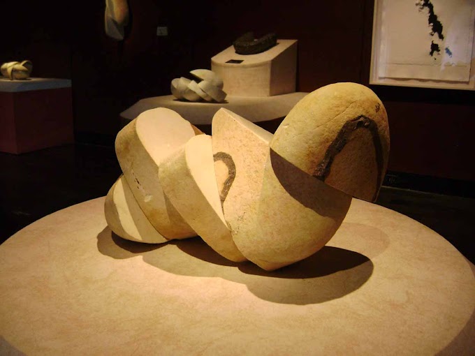 La liturgia de las piedras en el museo de Antropología