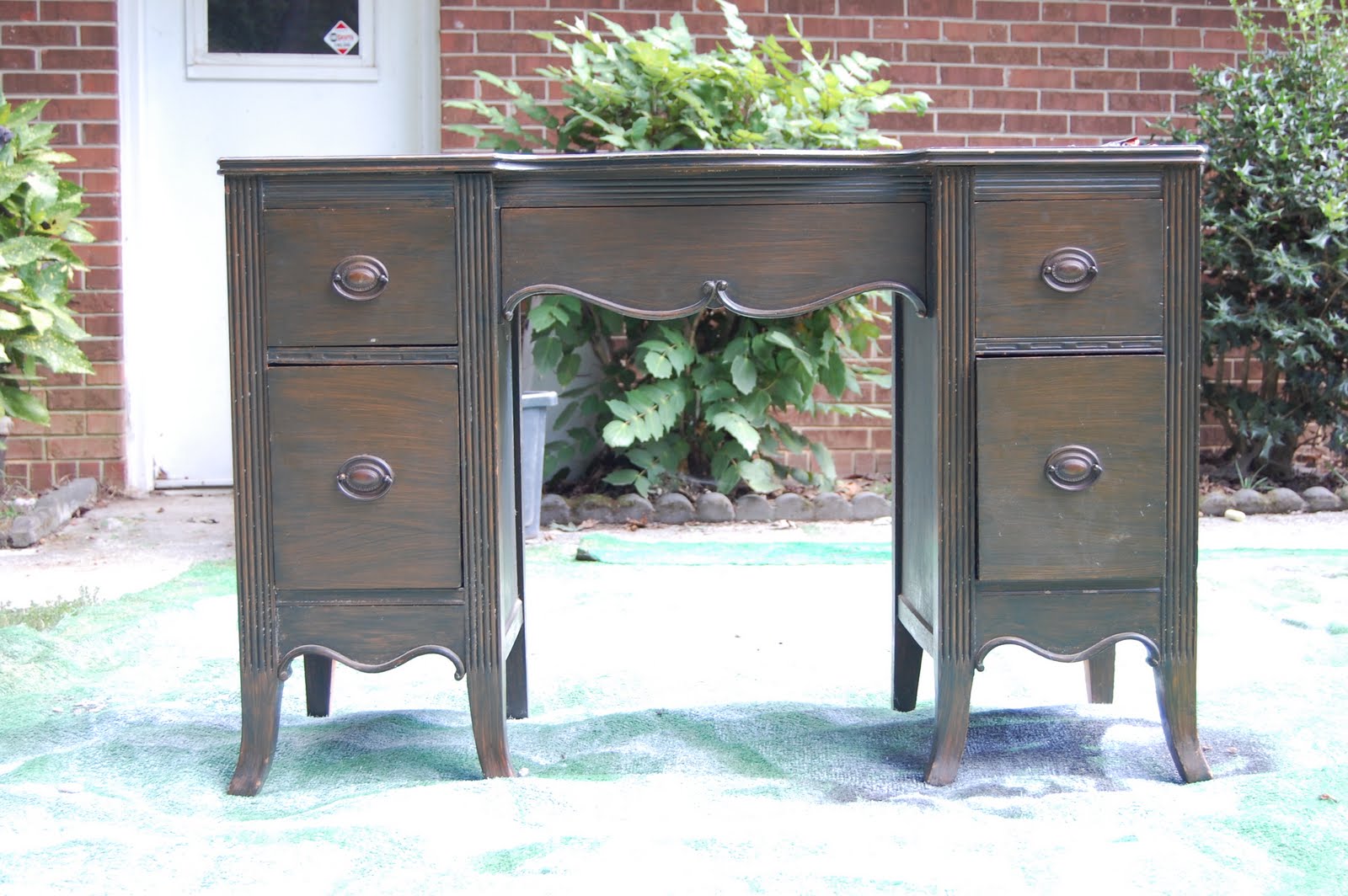 Painting Wood Furniture at the galleria