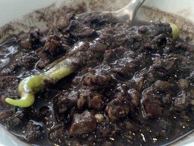 na hindi dapat kainin ang dugo na may kasamang laman, na ito po ay mga
