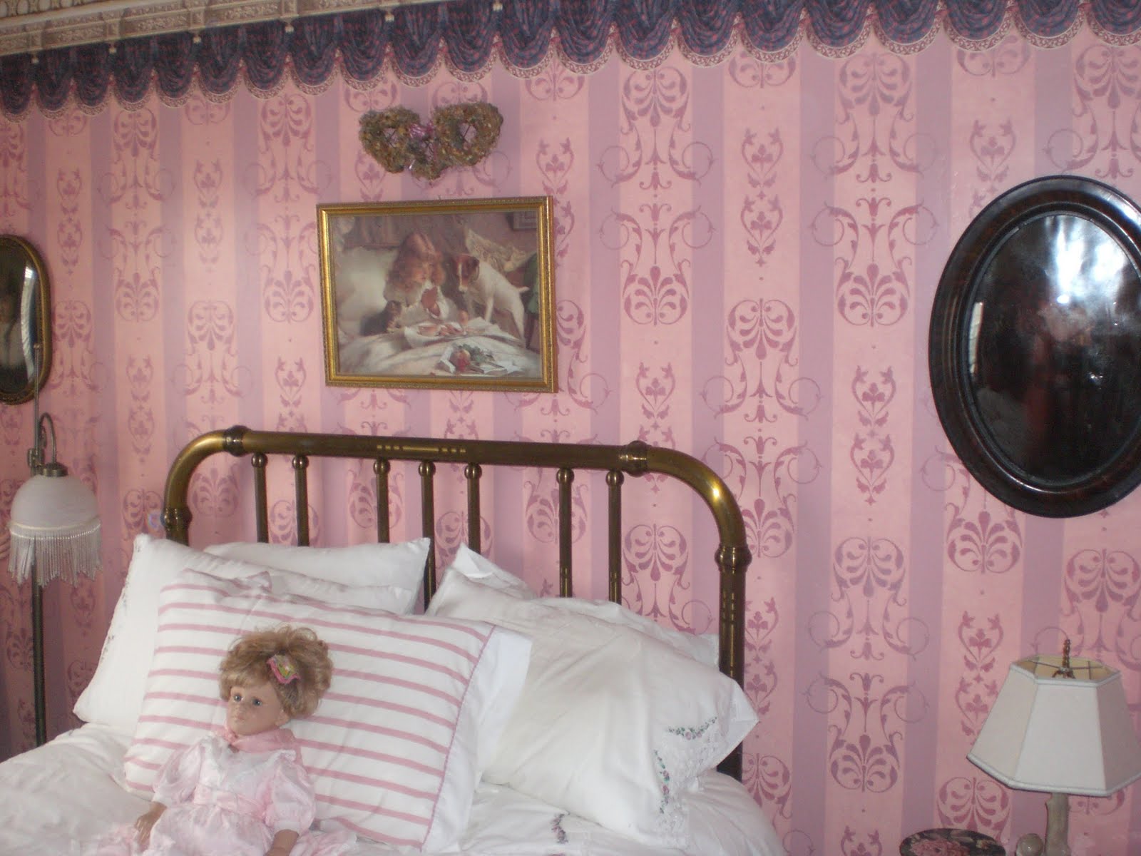 Victorian+wallpaper+stencil