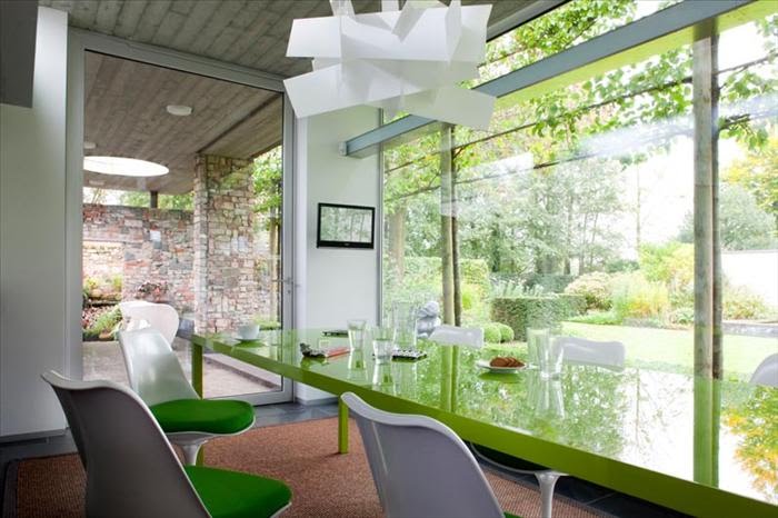 avant garde design: green, light & office inspiration.