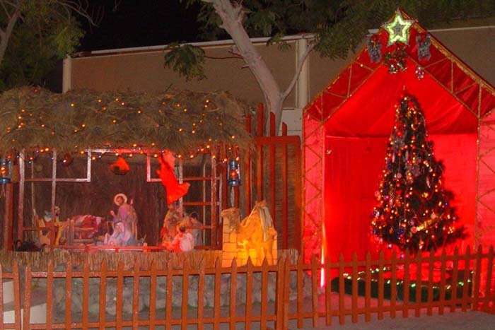 Christmas Cribs Decoration Pictures Download | Kids Online World Blog