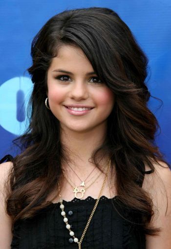 Jarap Selena Gomez Long Braided Hairstyle