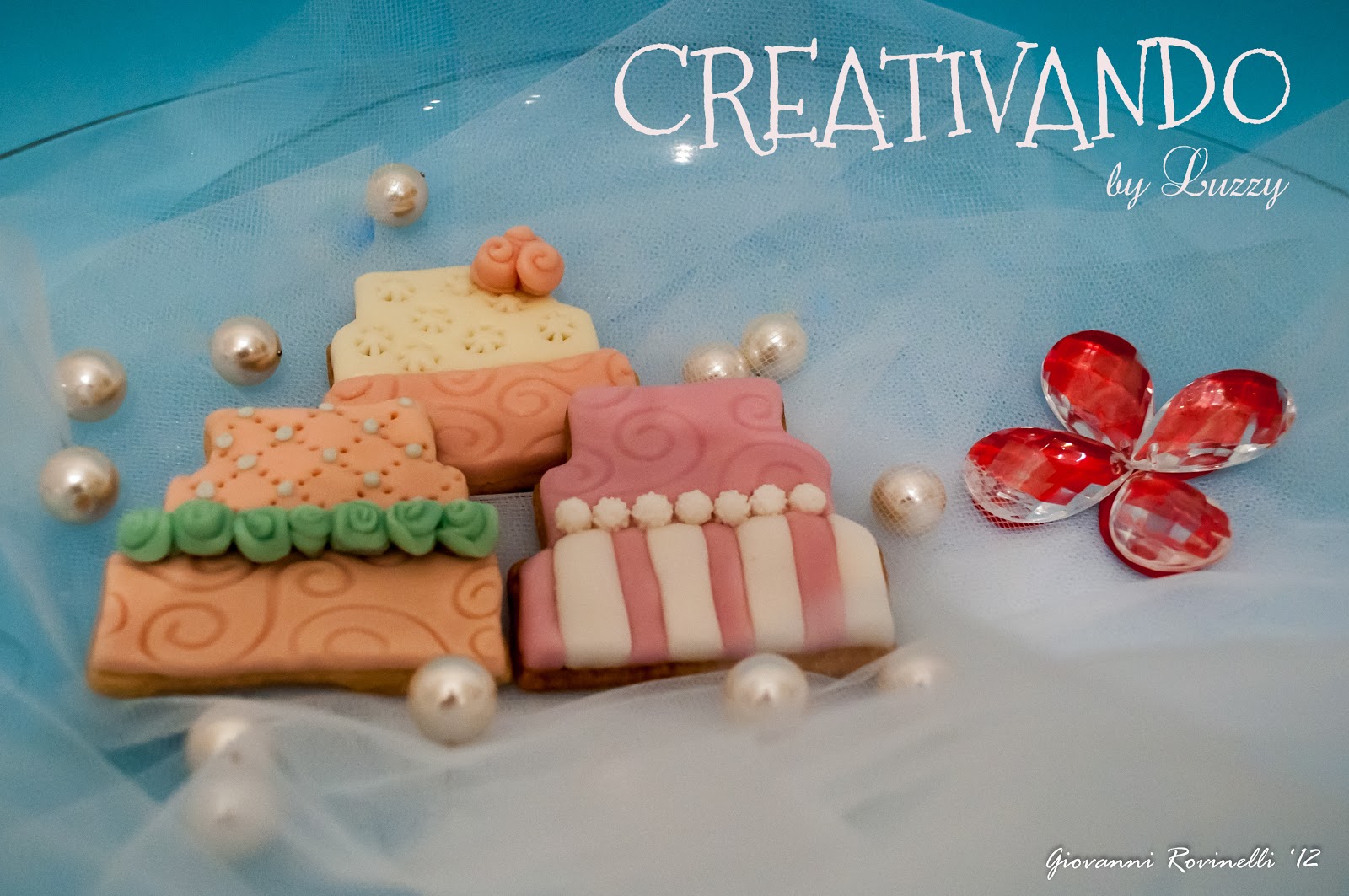 CREATIVANDO Biscotto Wedding Cake