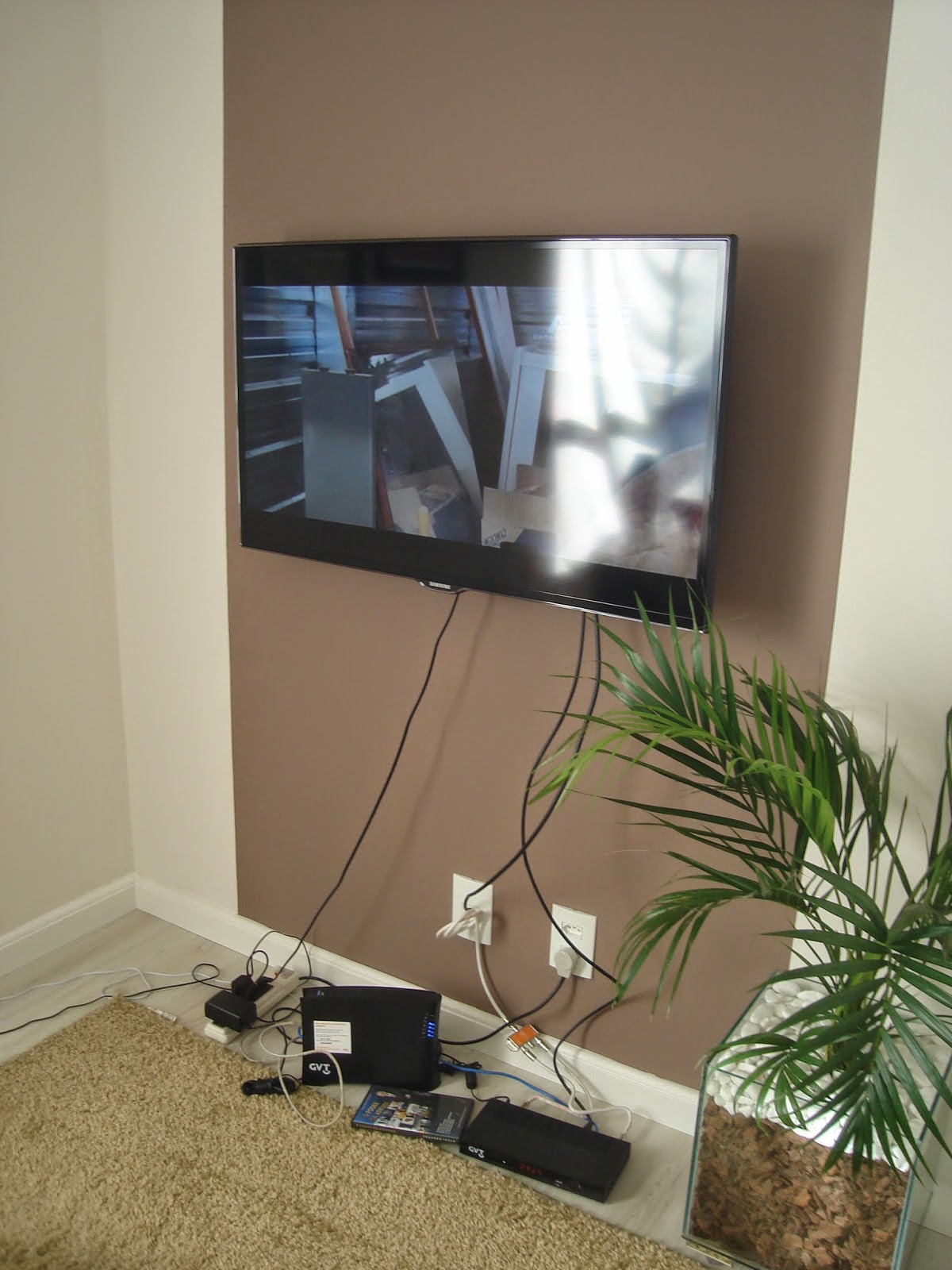 Nichos Para Sala De Tv ~ Então, começamos a pesquisar por nichos para colocar abaixo da Nichos Para Sala De Tv ~ Então, começamos a pesquisar por nichos para colocar abaixo da