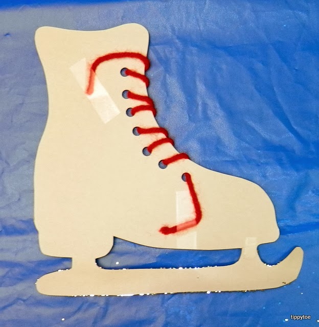 Tippytoe Crafts Ice Skates and a Cup o' Cocoa