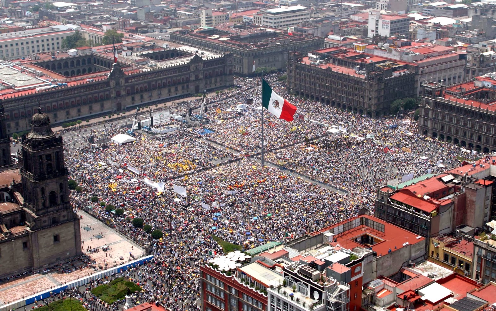 In which city are the most inhabitants In which city are the most inhabitants