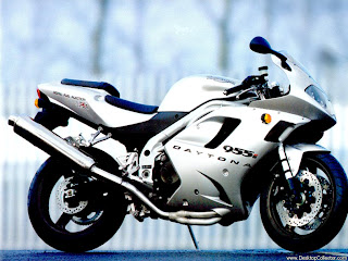 DAYTONA 955 bike wallpaper