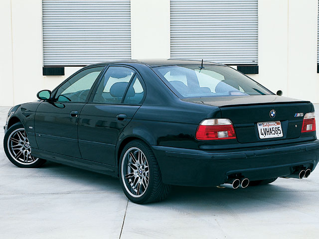 E39 M5 Specs