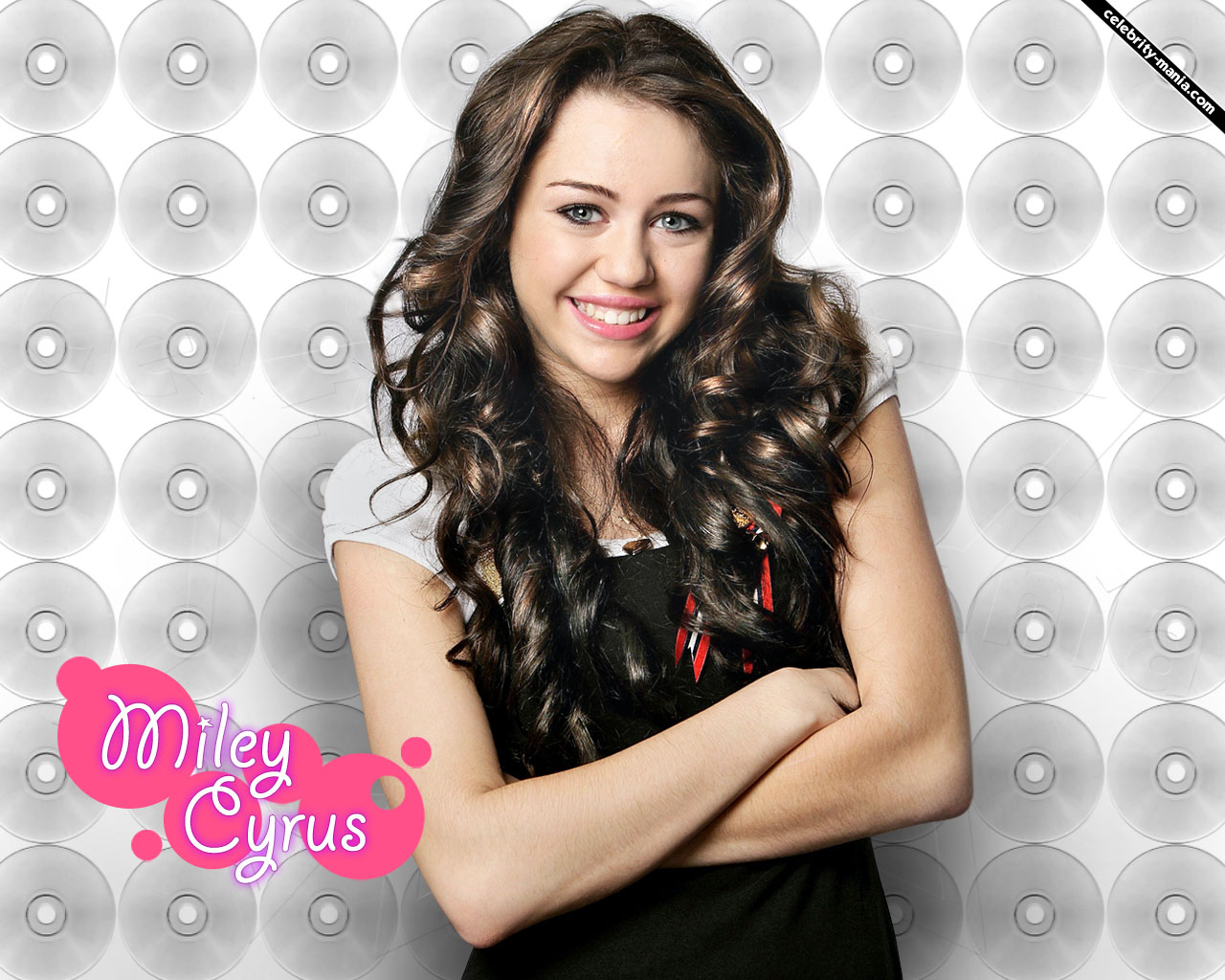 http://4.bp.blogspot.com/-YL4MhmCw49s/T8MpxEGM_-I/AAAAAAAABOY/M7OhgZ9z6oY/s1600/miley+cyrus+resimleri+(5).jpg