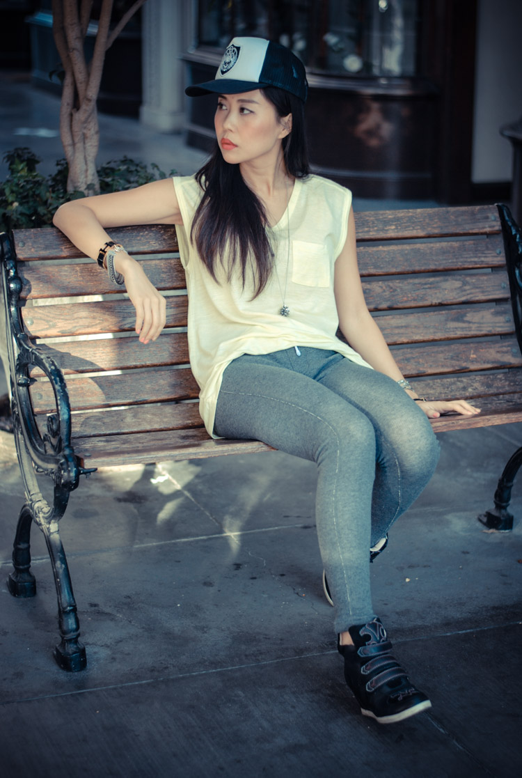 la ward asian girl personals In the category w4m townsville you can find 336 personals ads, eg: north ward availability a 23 years old asian good girl who s now gone bad. la ward asian girl personals In the category w4m townsville you can find 336 personals ads, eg: north ward availability a 23 years old asian good girl who s now gone bad.
