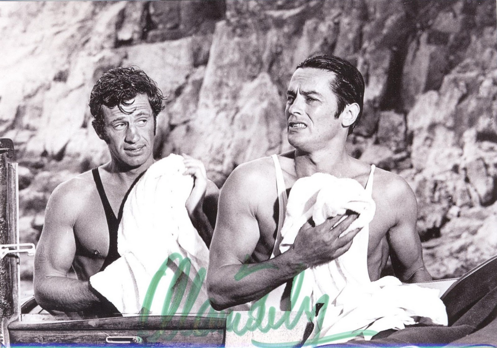 http://4.bp.blogspot.com/-YLJMHg5B7xI/TylHnVpQ-8I/AAAAAAAAAeY/EZVq7U3E3VI/s1600/ALAIN+DELON+(2).jpg