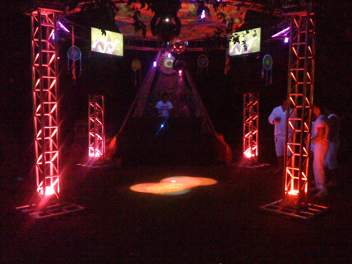 decoracao festa rave: EVENTOS: TESTE DE SOM RAVE SHIVA OHM FAZENDO A EQUALIZAÇAO PARA FESTA decoracao festa rave: EVENTOS: TESTE DE SOM RAVE SHIVA OHM FAZENDO A EQUALIZAÇAO PARA FESTA