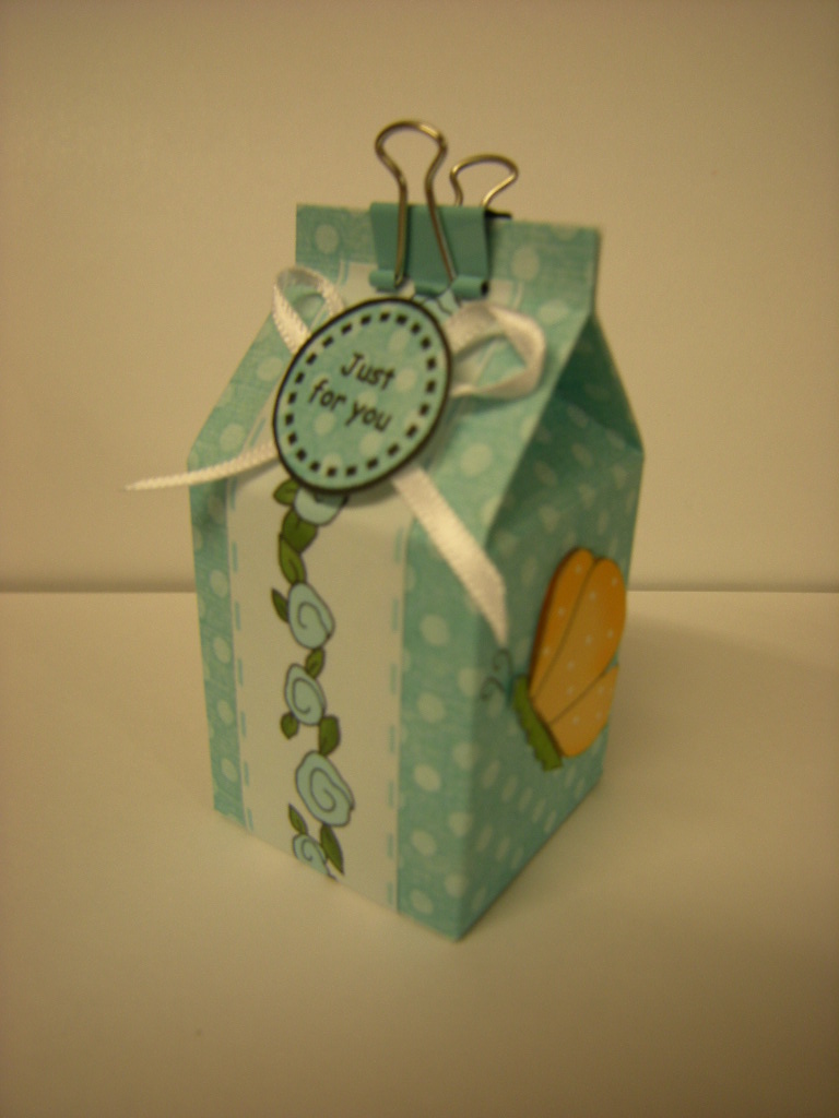 Crafty Susy Mini Milk carton video project without sizzix die!!