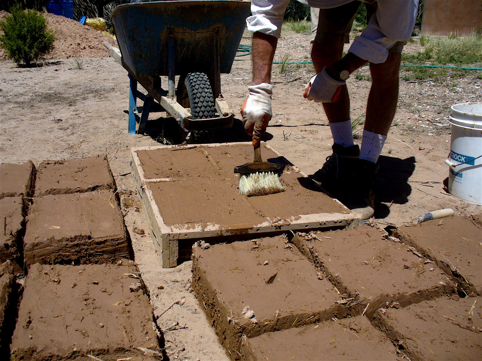 Alt. Build Blog Making Adobe Bricks