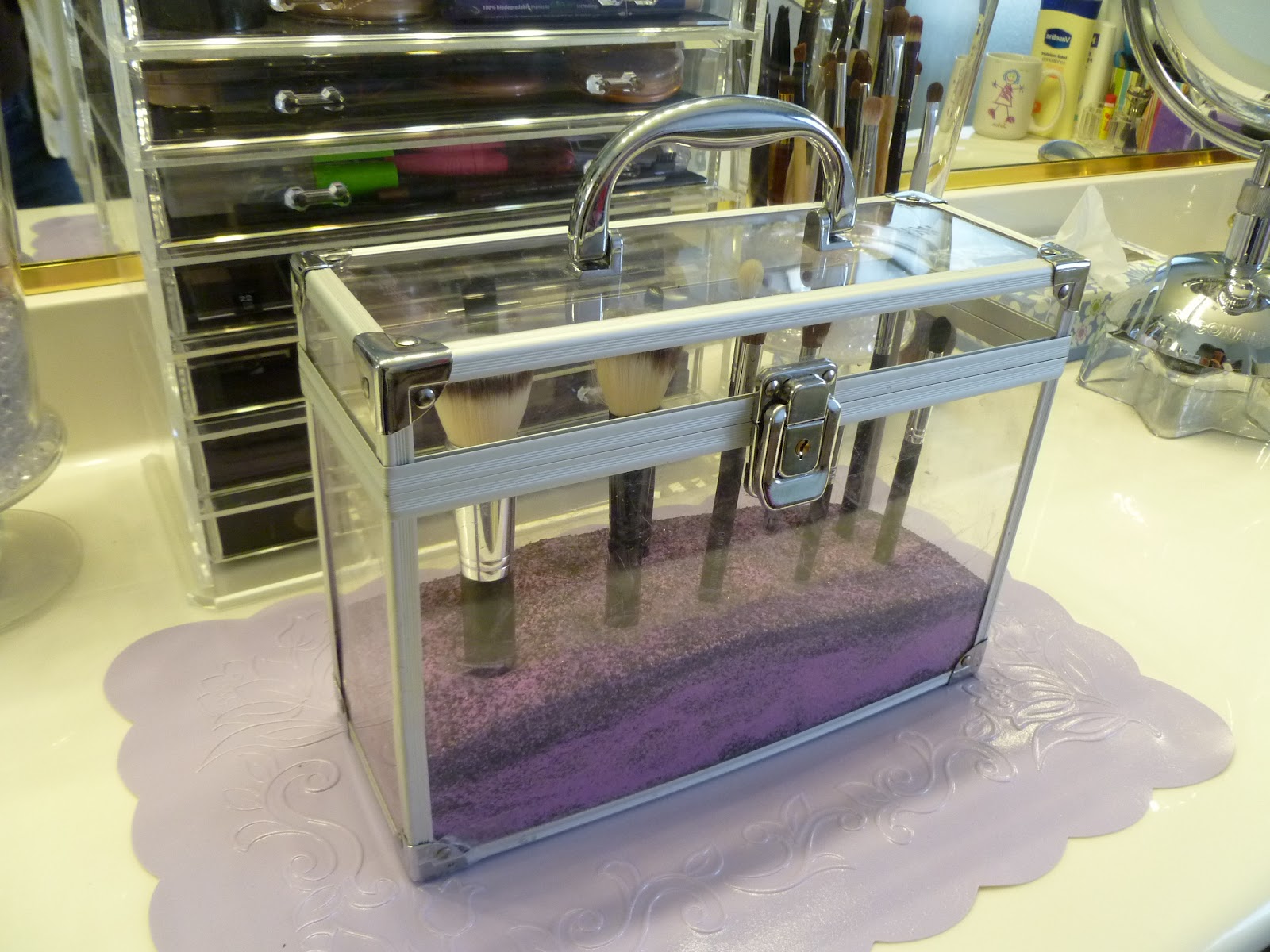 It's a Gandech Life! DUST FREE BRUSHES Makeup Brush Holder Ideas