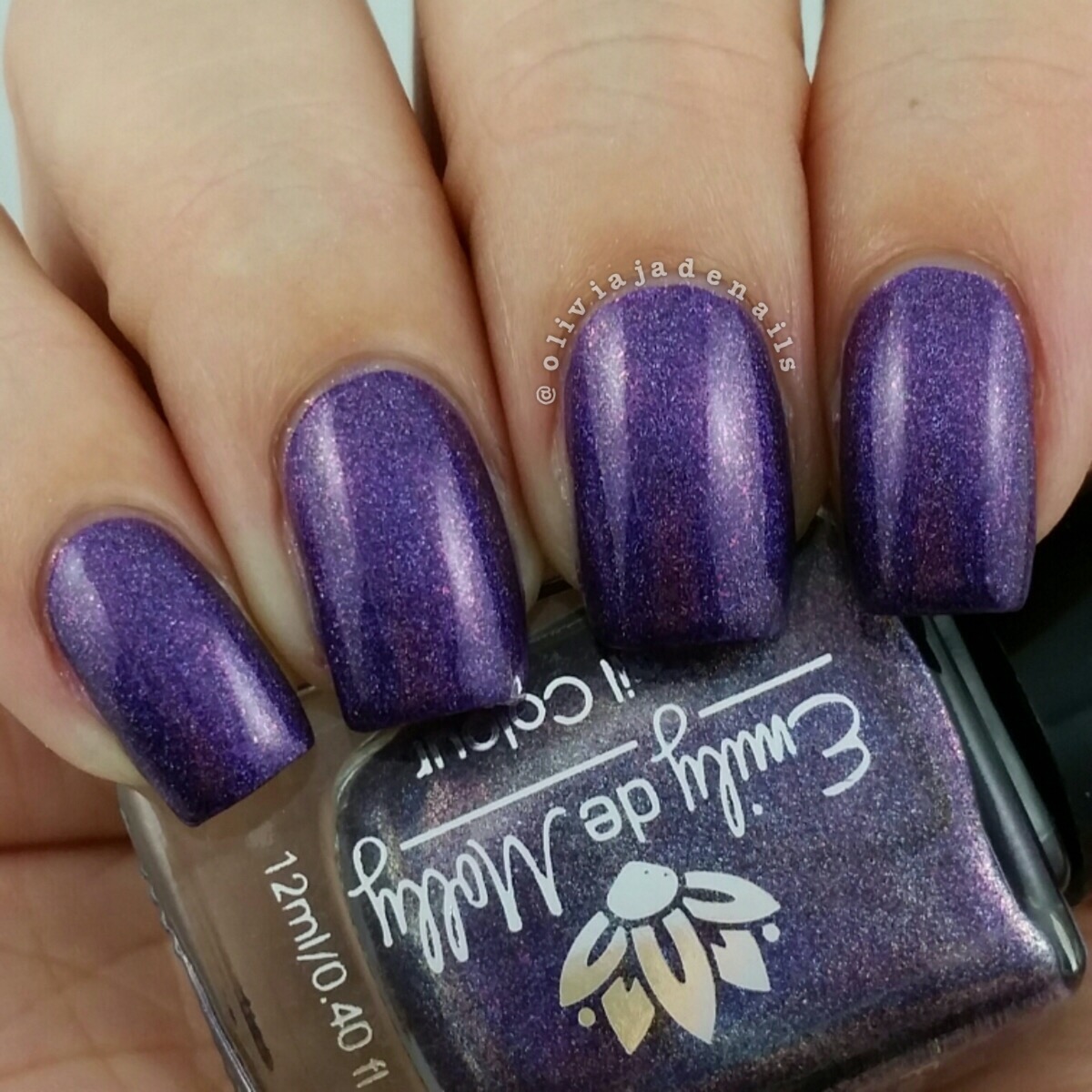 Emily de Molly Crestfallen swatched by Olivia Jade Nails