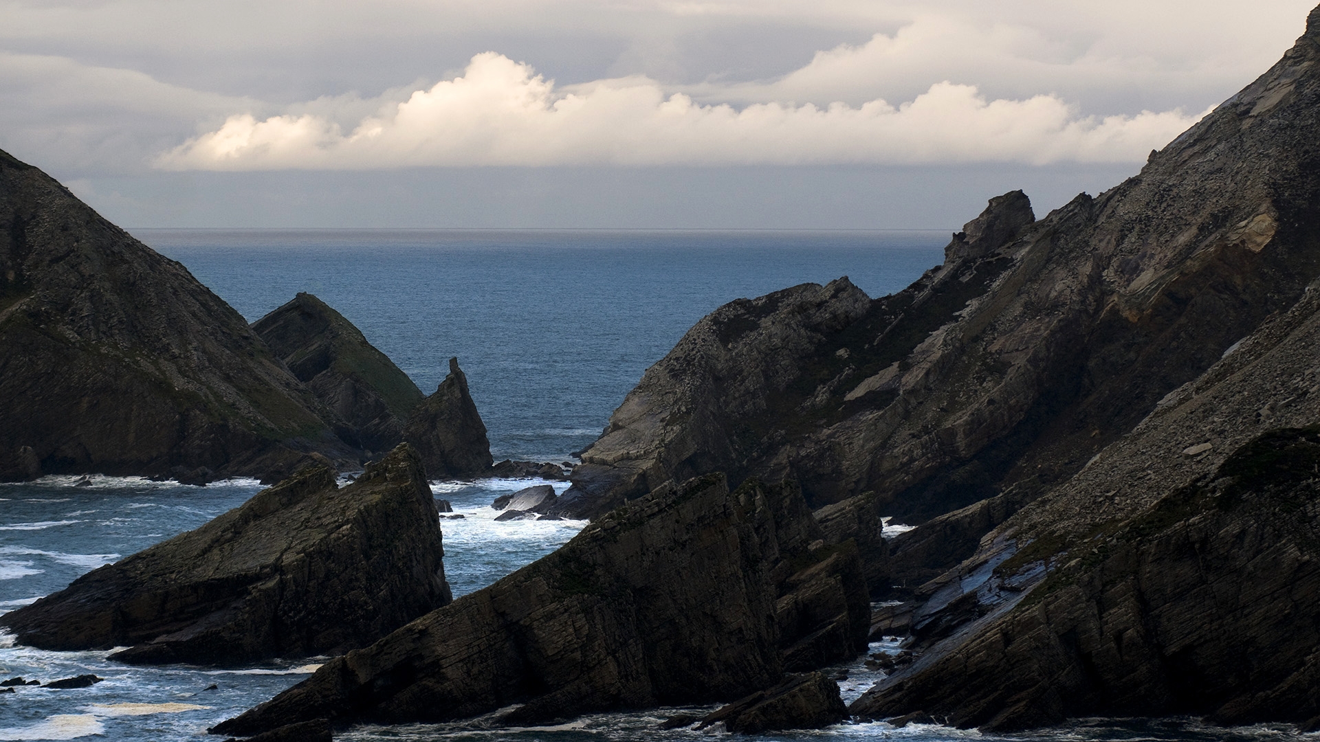 http://4.bp.blogspot.com/-YQ26MqqJZ8M/UFSR5qEy-tI/AAAAAAAAJxg/izHHHTdy9uE/s0/port-donegal-ireland-1920x1080-wallpaper.jpg