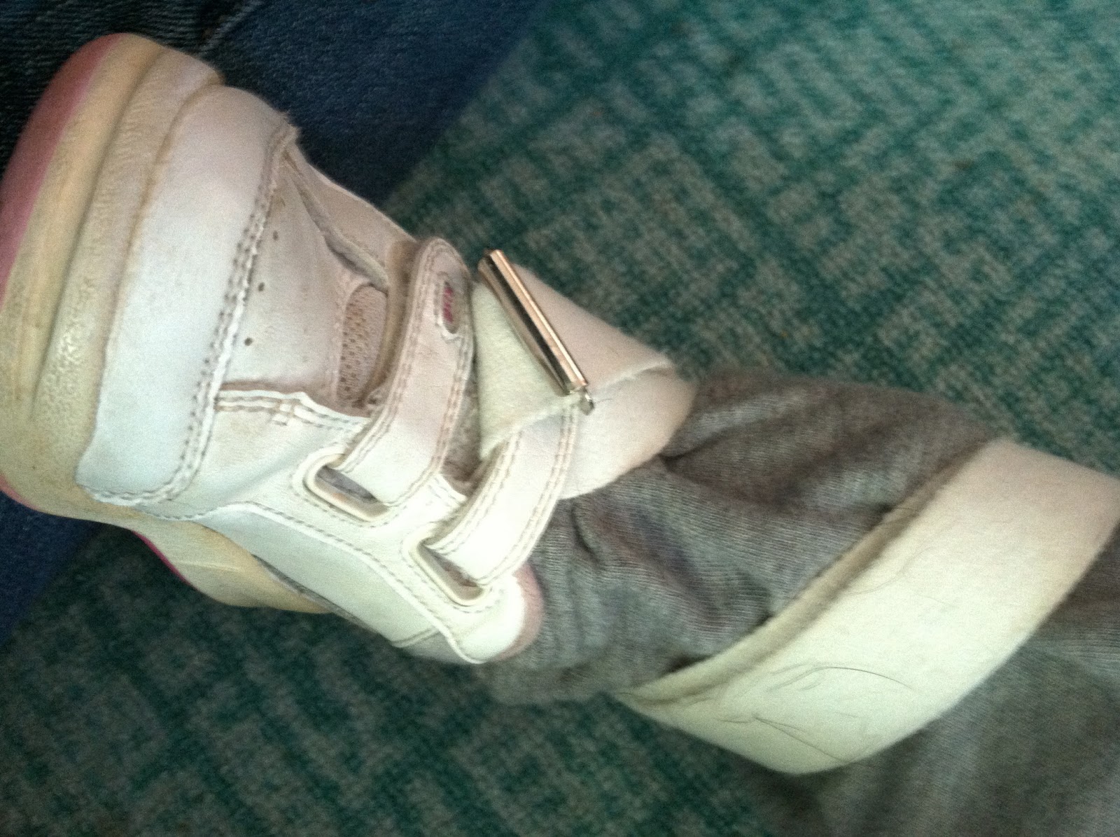 Rachel's Journey with Spina Bifida DeRotation Straps Tutorial