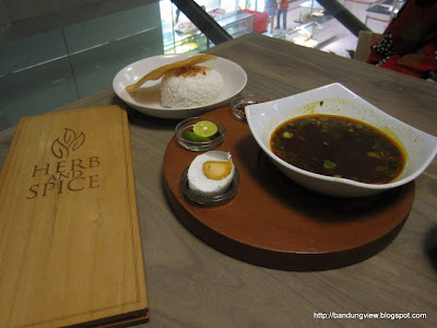 Nasi rawon herb and spice