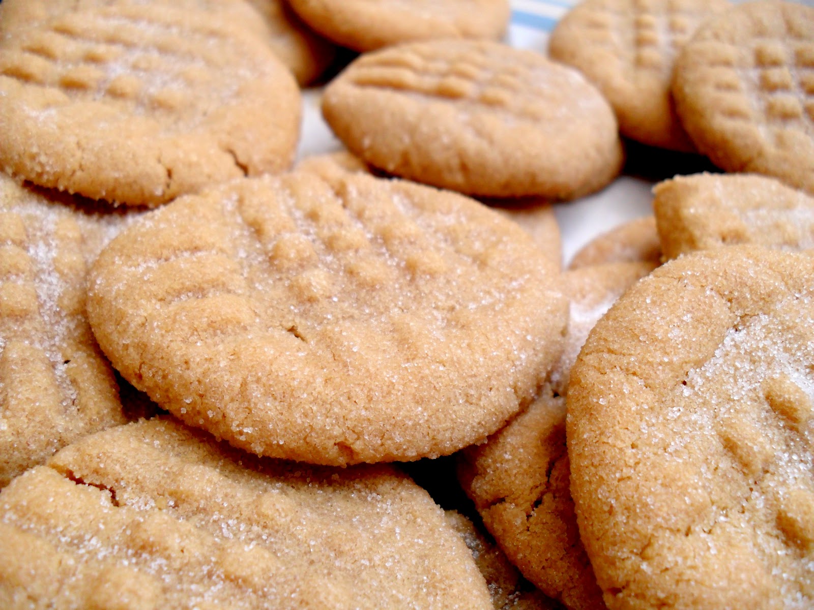 Fun with the Fullwoods Easy Peasy Peanut Butter Cookies