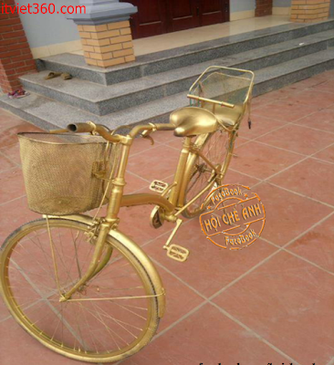 Những hình ảnh hài hước vui nhộn nhất, xe đạp vàng