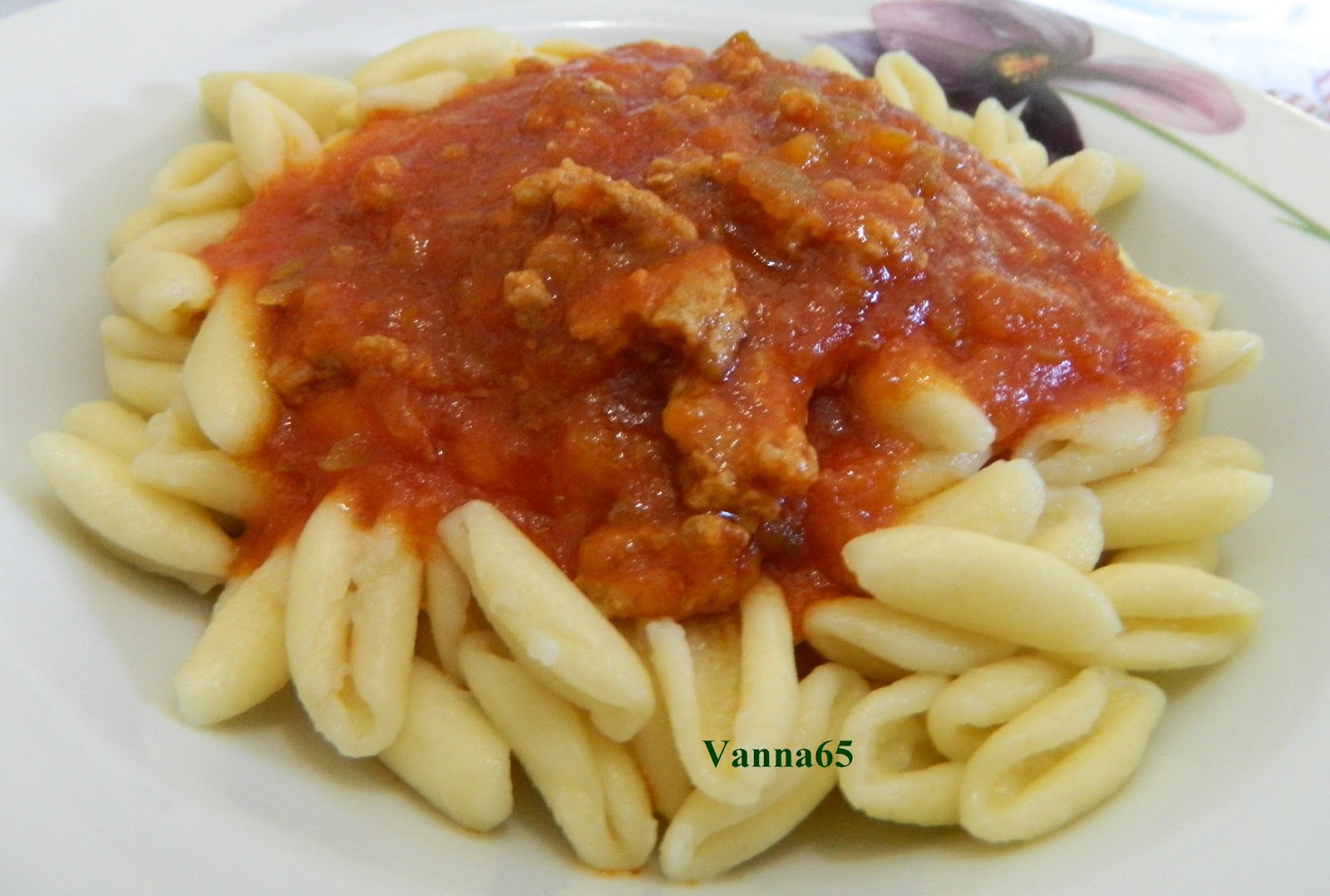 in cucina con vanna Cavatelli alla bolognese sfiziosa