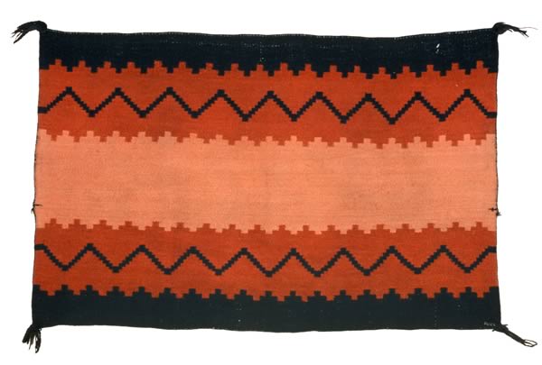 Where To Find Navajo Rugs Everything Santa Fe Where To Find Navajo Rugs