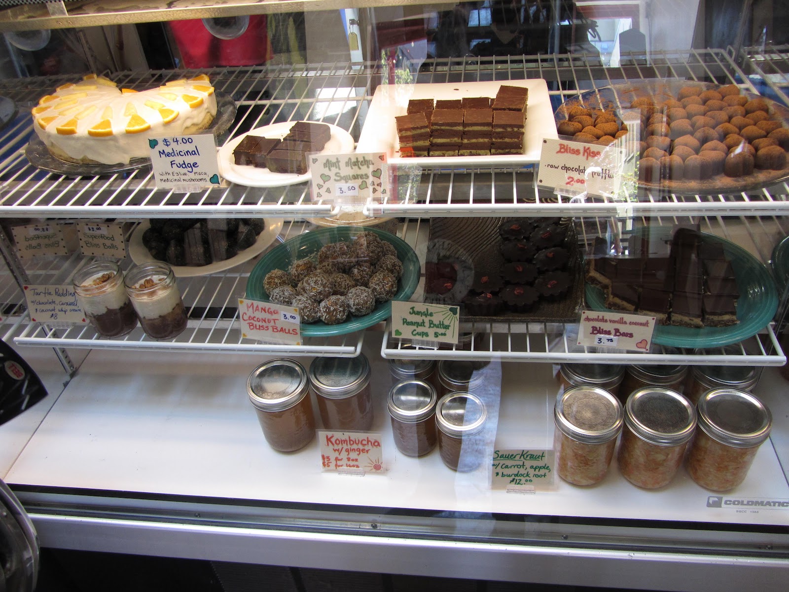 EZ Raw Vegan Living Raw Food Cafe Review Victoria BC