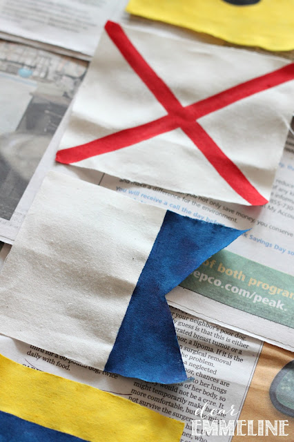 DIY Maritime Flag Bunting - #crafts #diy #nautical #bunting #maritime #flag DIY Maritime Flag Bunting - #crafts #diy #nautical #bunting #maritime #flag