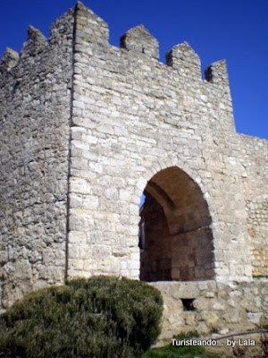 puerta villa, murallas uruena