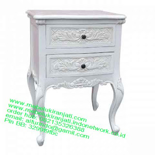 Mebel jepara mebel jati jepara mebel jati ukiran jepara nakas jati ukir klasik cat duco classic furniture jati jepara code NKSJ 125 NAKAS JATI UKIRAN JEPARA Mebel jepara mebel jati jepara mebel jati ukiran jepara nakas jati ukir klasik cat duco classic furniture jati jepara code NKSJ 125 NAKAS JATI UKIRAN JEPARA