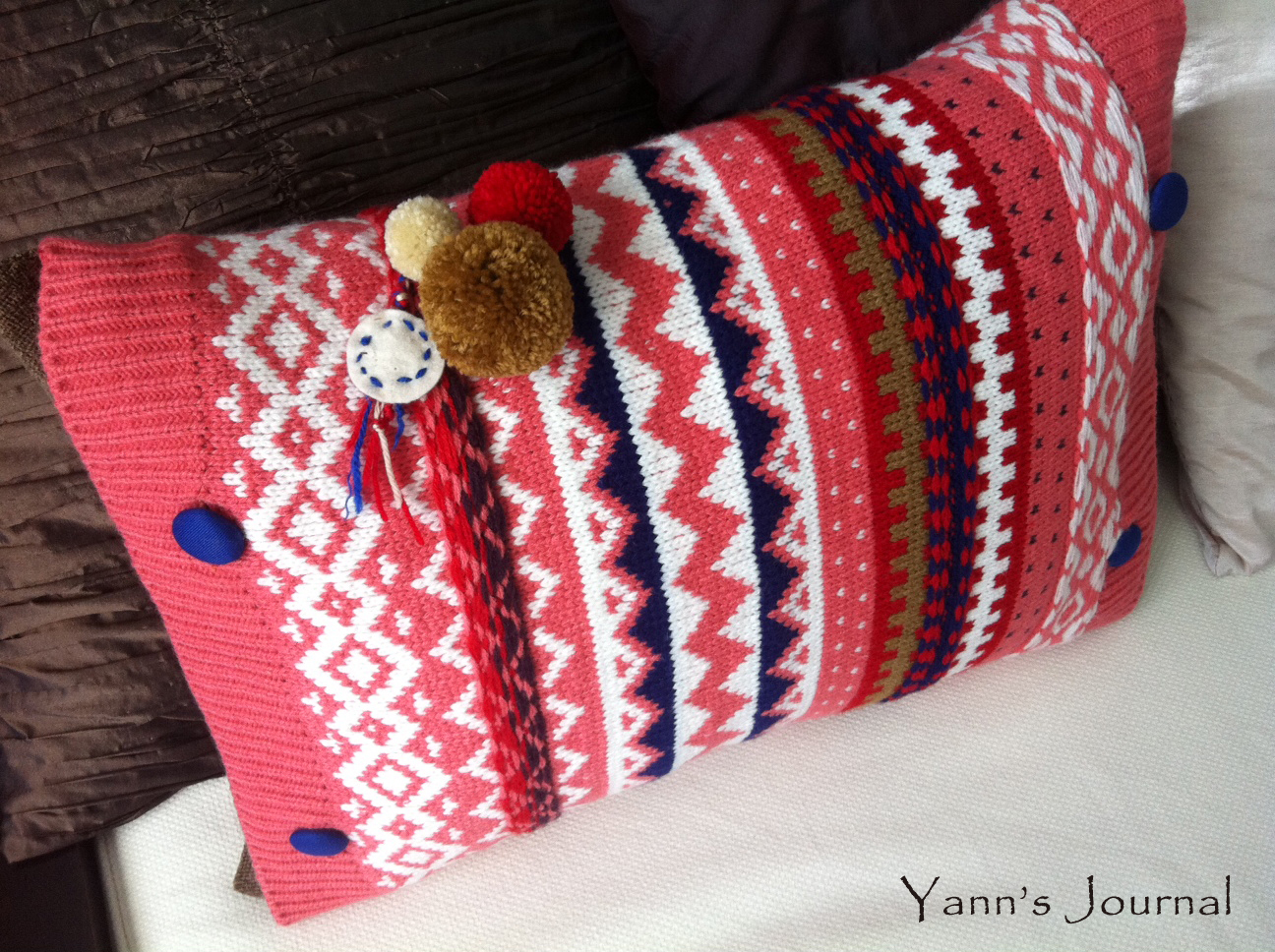 Yann's Journal Knitted Neck Warmer Refashion Into Cushion Cover