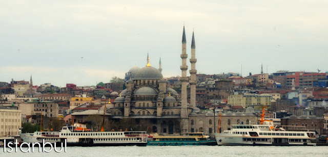 Istanbul-traveling