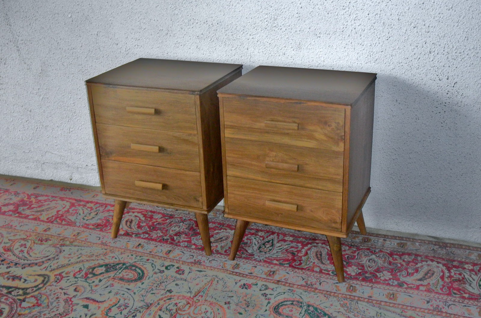 MID CENTURY MODERN BEDSIDE VINTAGE AND FINE REPRODUCTIONS
