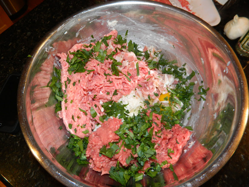 Tried and True Recipes Classic Spaghetti and Meatballs for a Crowd