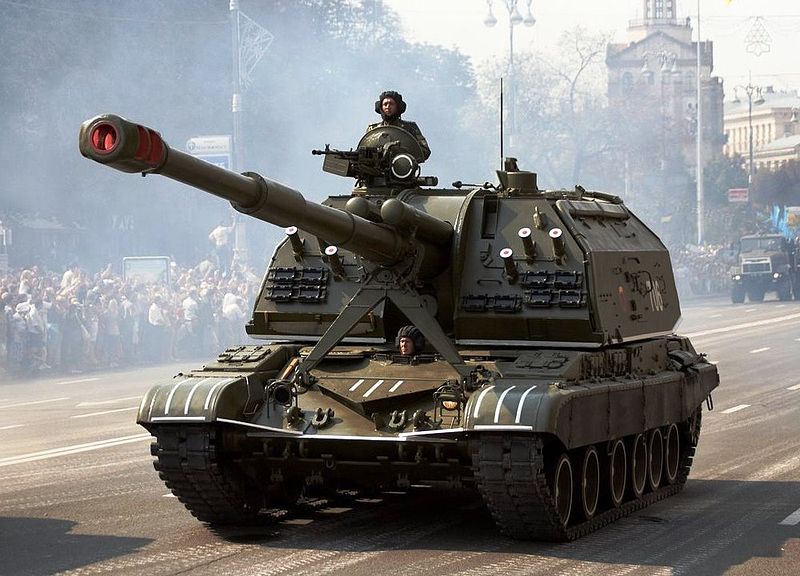 800px-2S19_Msta-S_of_the_Ukrainian_Army.jpg