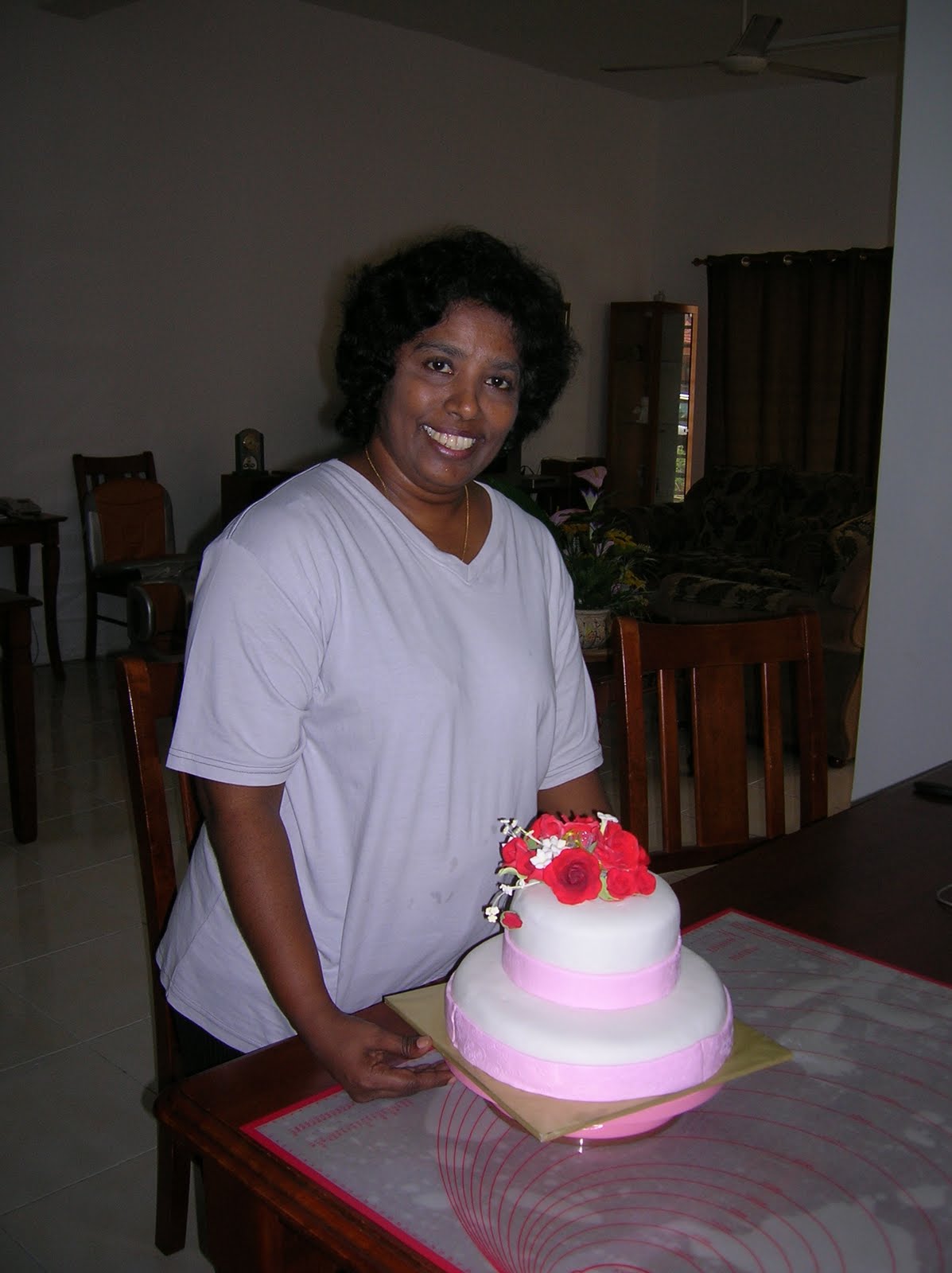 Cakes, Cakes N more Wedding cake class