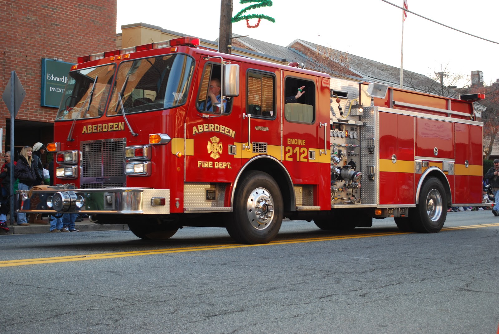 Vote No'Malley 2012 Aberdeen Christmas Parade and Nearly a Fight