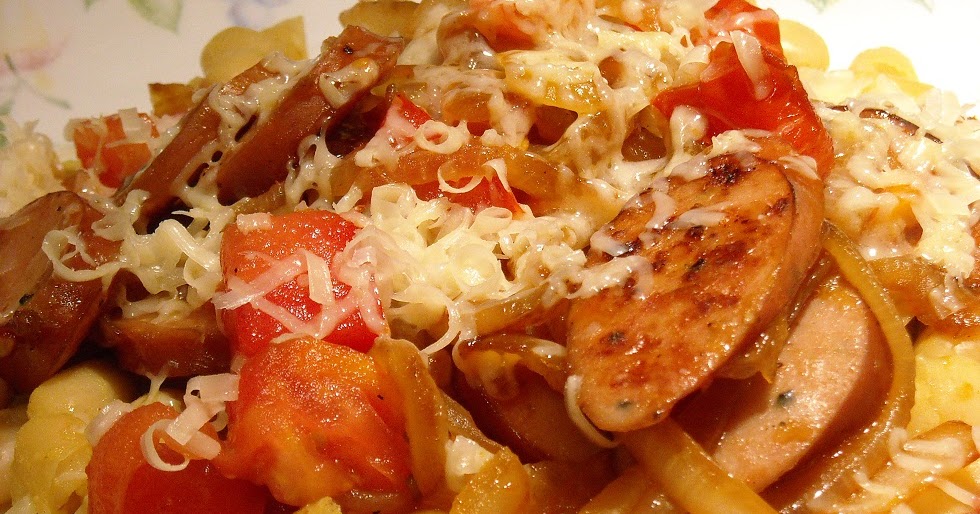 Diabetics Rejoice! Chicken Sausage & Grilled Onions Over Spicy Mustard