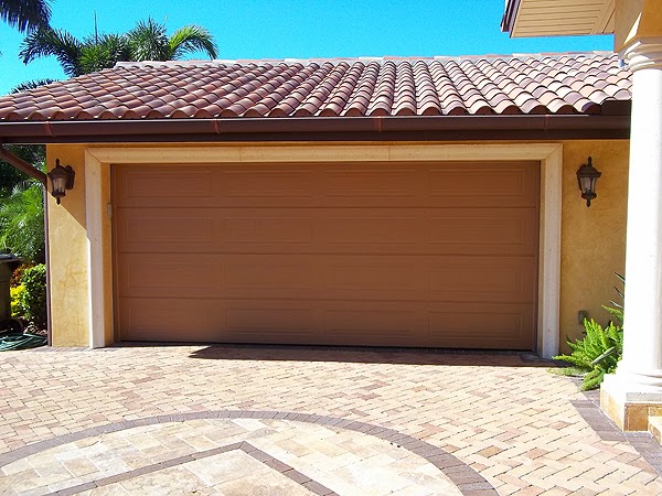 Painting Two Garage Doors To Look Like Wood Grain Everything I