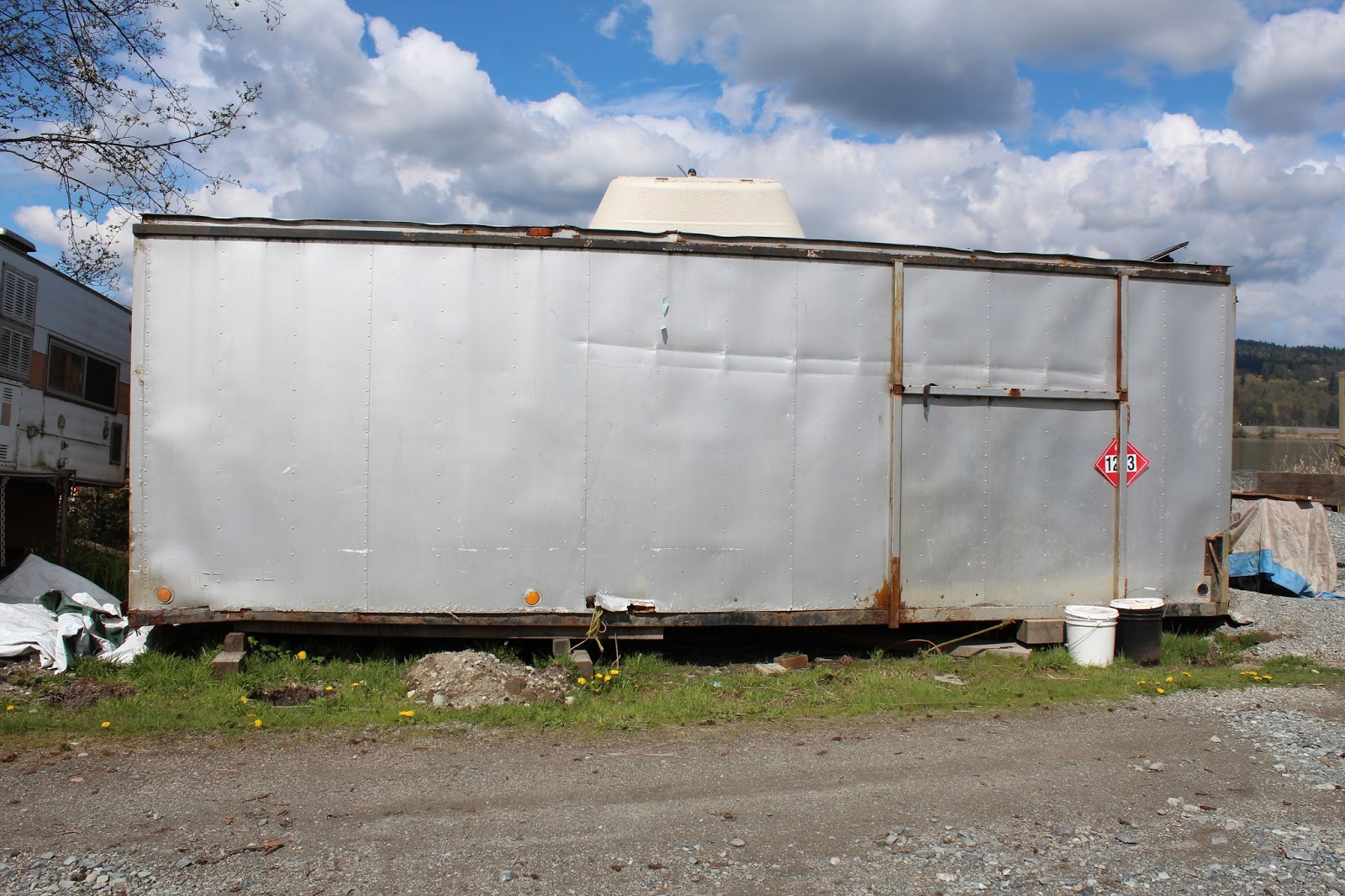 the eclectic ark How to Camoflouge a Shipping Container
