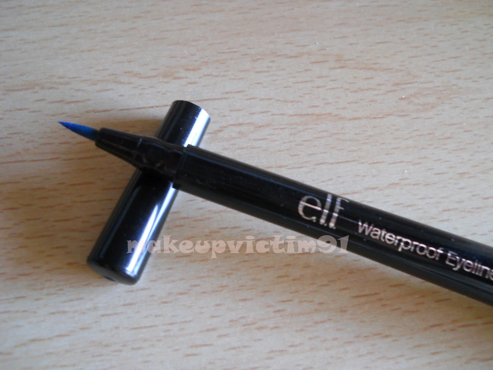 Review E.l.f. Waterproof Eyeliner Pen Makeup Victim