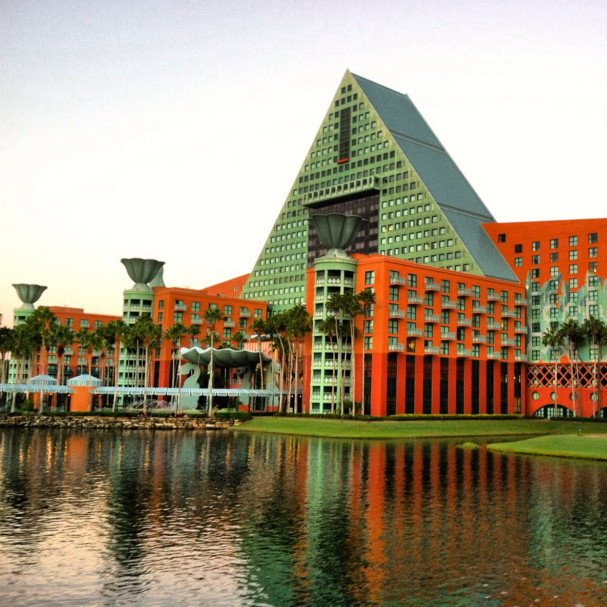 Dolphin resort walt disney world florida