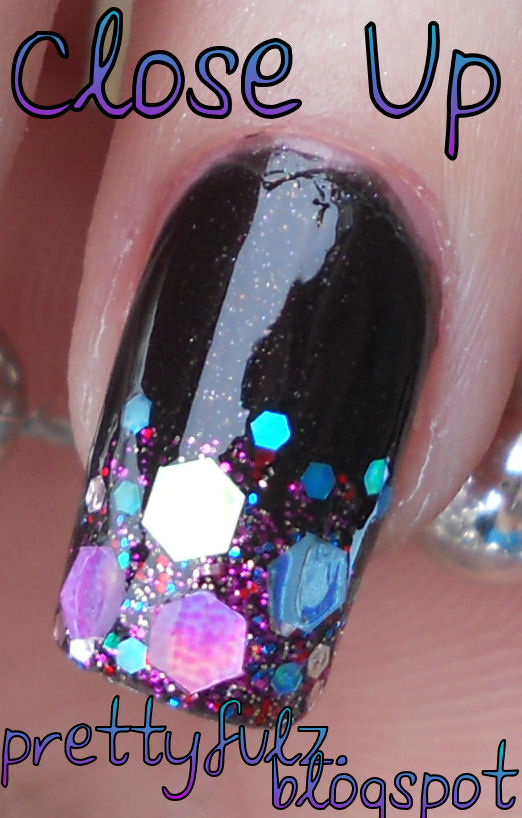 The Astonishing Glitter nail designs Image The Amazing Glitter nail designs Photograph