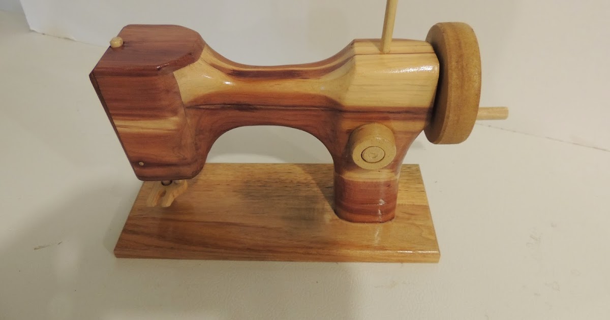 Buzzing and Bumbling Progress and a Cute Little Sewing Machine!